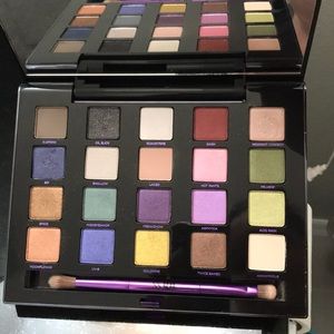 Urban Decay XX Vice LTD Reloaded Eyeshadow Pallet
